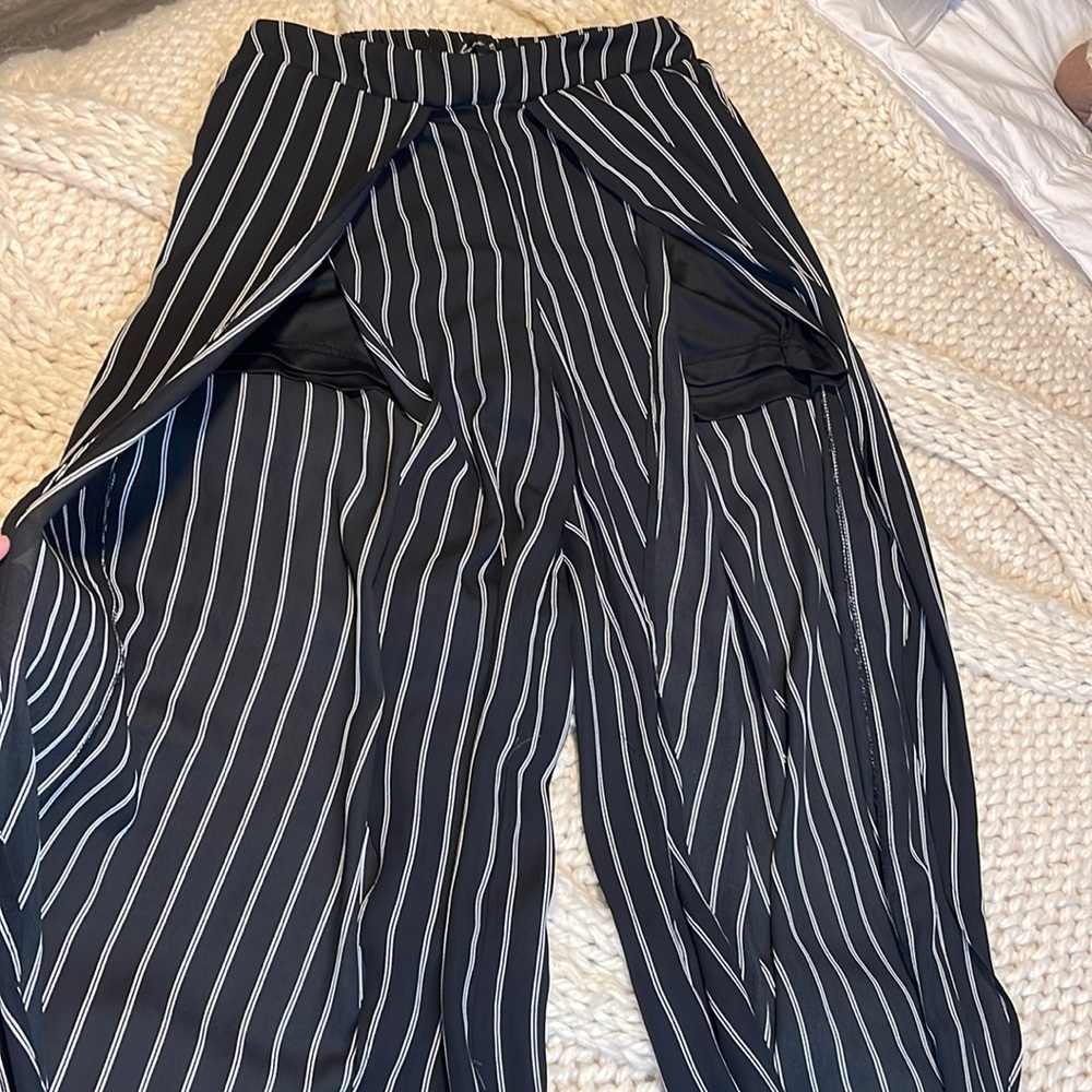 Flowy pants